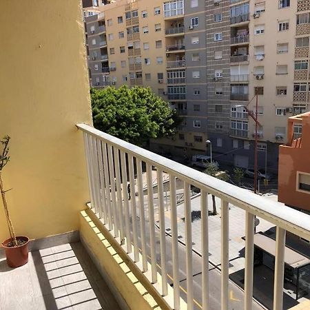 Apartamento Sol Y Luna Almeria Ngoại thất bức ảnh