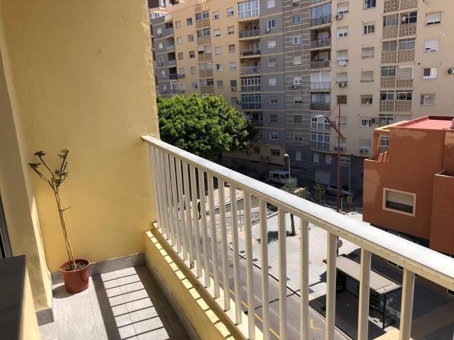 Apartamento Sol Y Luna Almeria Ngoại thất bức ảnh