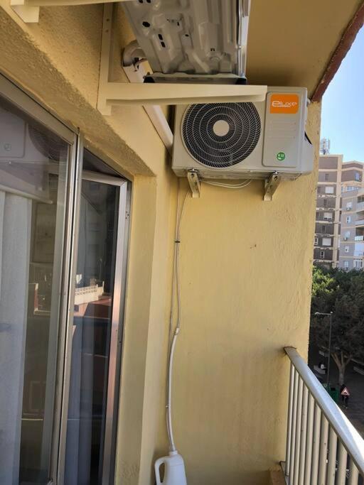 Apartamento Sol Y Luna Almeria Ngoại thất bức ảnh