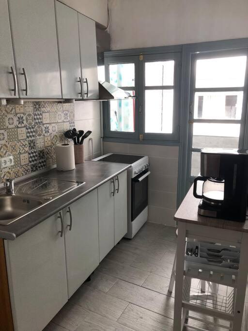 Apartamento Sol Y Luna Almeria Ngoại thất bức ảnh
