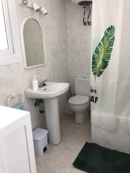 Apartamento Sol Y Luna Almeria Ngoại thất bức ảnh