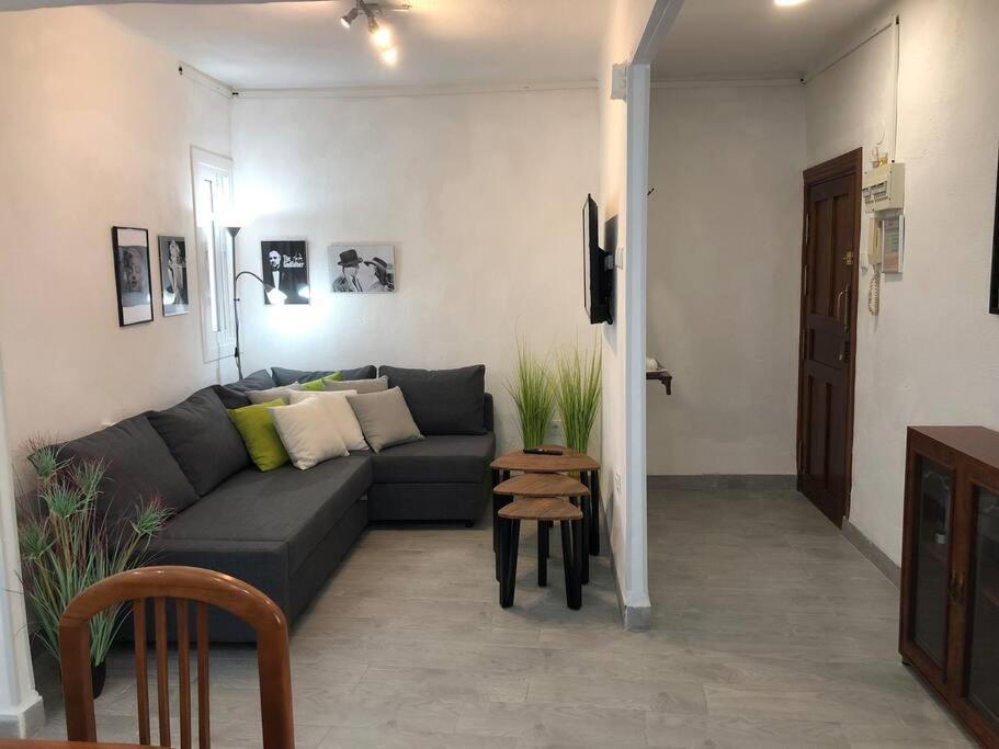 Apartamento Sol Y Luna Almeria Ngoại thất bức ảnh