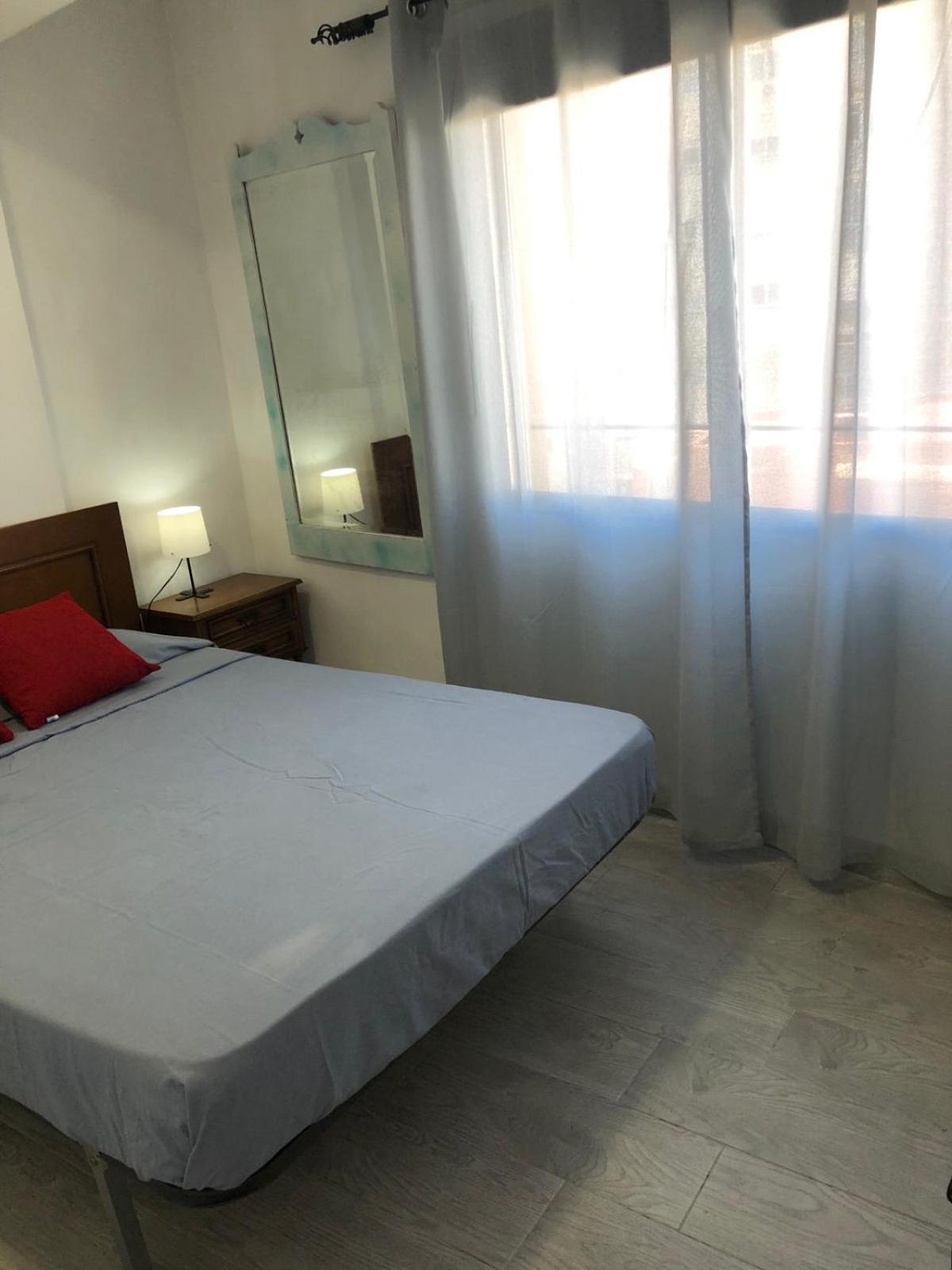 Apartamento Sol Y Luna Almeria Ngoại thất bức ảnh